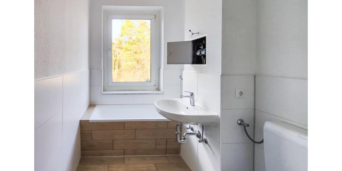 Etagenwohnung Jänschwalde Kolonie - 2 Zimmer, 50 m&sup2;, 249&euro; | Angebot:25838367