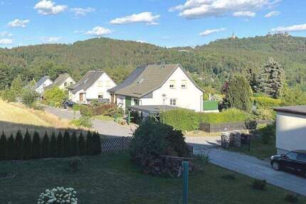 Überragende Fernsicht am Fuße der Augustusburg – perfekt geschnittene 4 Zimmer Wohnung mit Balkon 4 zimmer