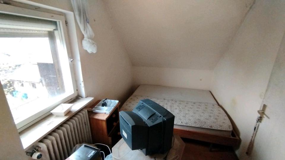 Doppelhaushälfte Bad Steben - 7 Zimmer, 160 m&sup2;, 690&euro; | Angebot:26546682