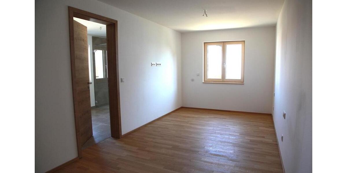 Mehrfamilienhaus, Wohnhaus Markt Indersdorf - 4 Zimmer, 117 m&sup2;, 1.998&euro; | Angebot:25999638