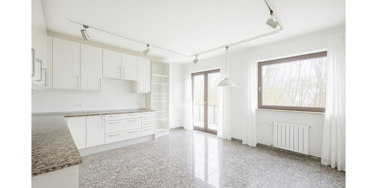 WINDISCH IMMOBILIEN - Einmaliges Architektenhaus in Ortsrandlage von Türkenfeld! 6 zimmer