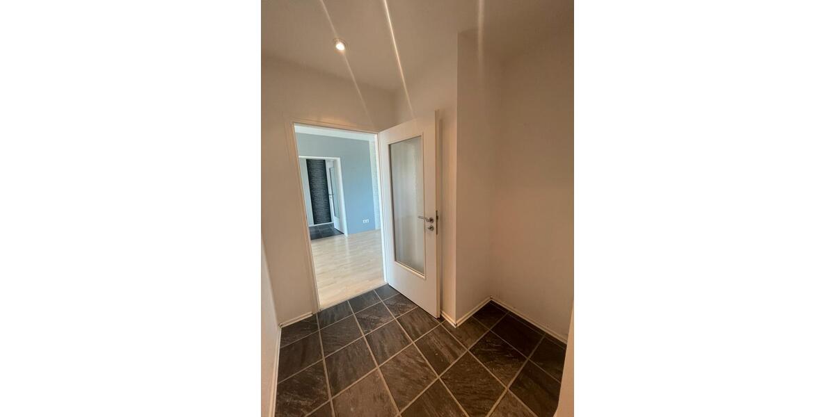 Etagenwohnung Wolfsburg Alt-Wolfsburg - 3 Zimmer, 75 m&sup2;, 800&euro; | Angebot:26626035