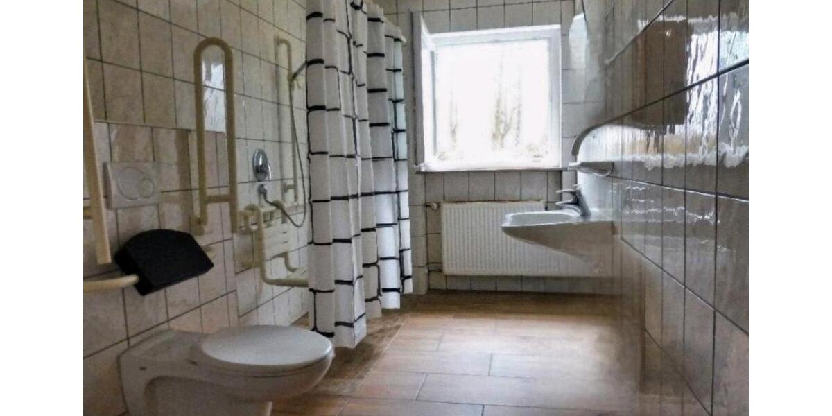 Etagenwohnung Kastellaun - 3 Zimmer, 90 m&sup2;, 750&euro; | Angebot:26039216