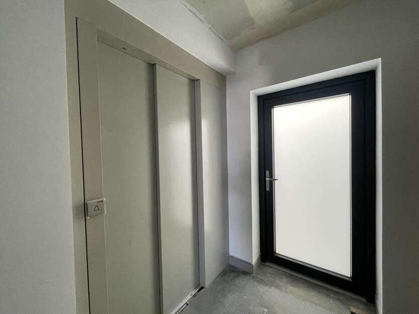 Mit dem Aufzug direkt in die Traumwohnung am Zwenkauer See! 4 zimmer