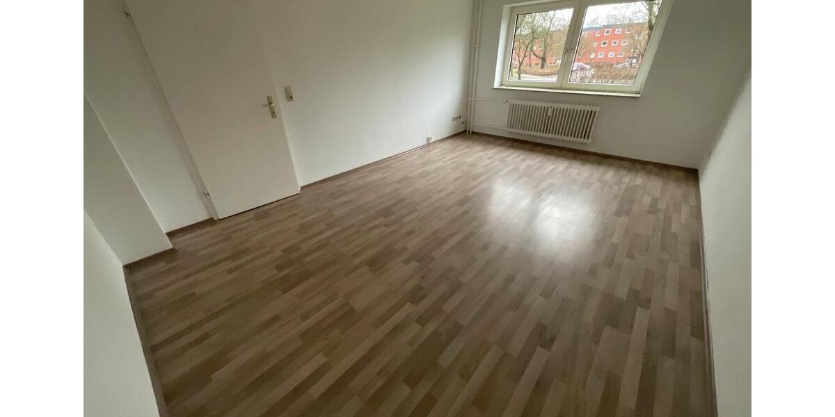 Etagenwohnung Brunsbüttel - 3 Zimmer, 77 m&sup2;, 529&euro; | Angebot:25149866