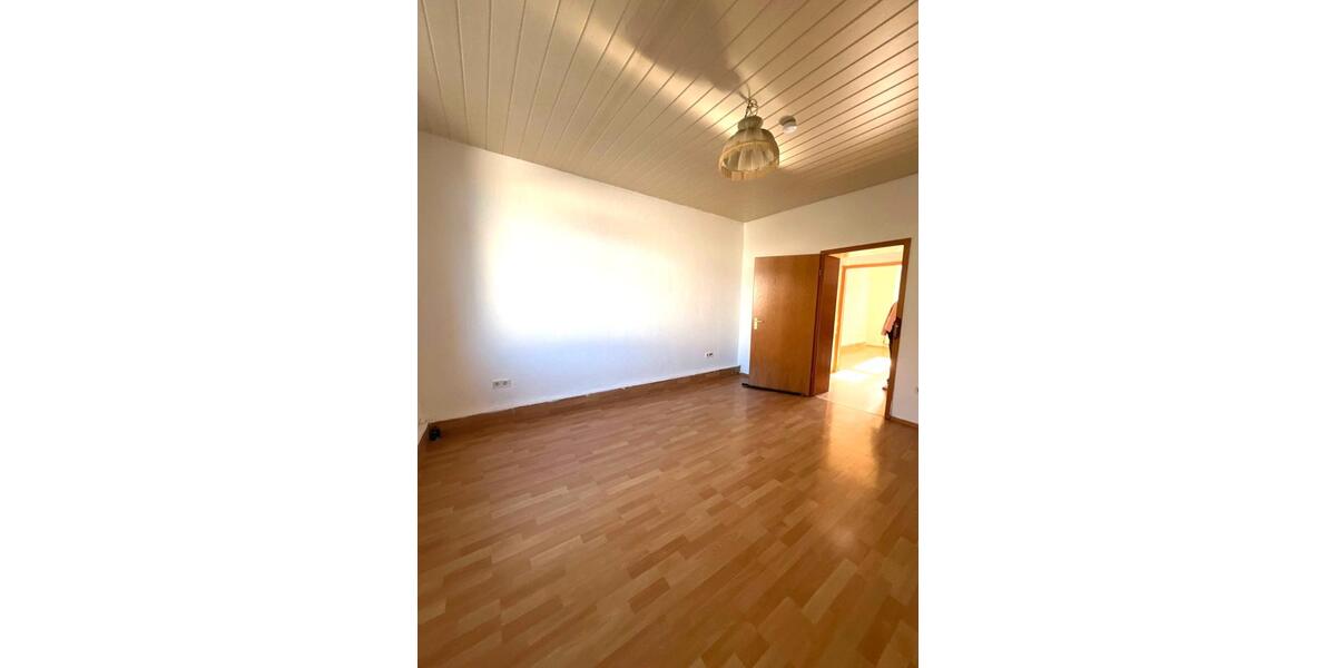Etagenwohnung Hagen Hagen-Mitte - 3 Zimmer, 82 m&sup2;, 600&euro; | Angebot:26266796
