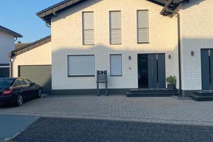 Doppelhaushälfte zu vermieten ab 01.04.2026 5 zimmer