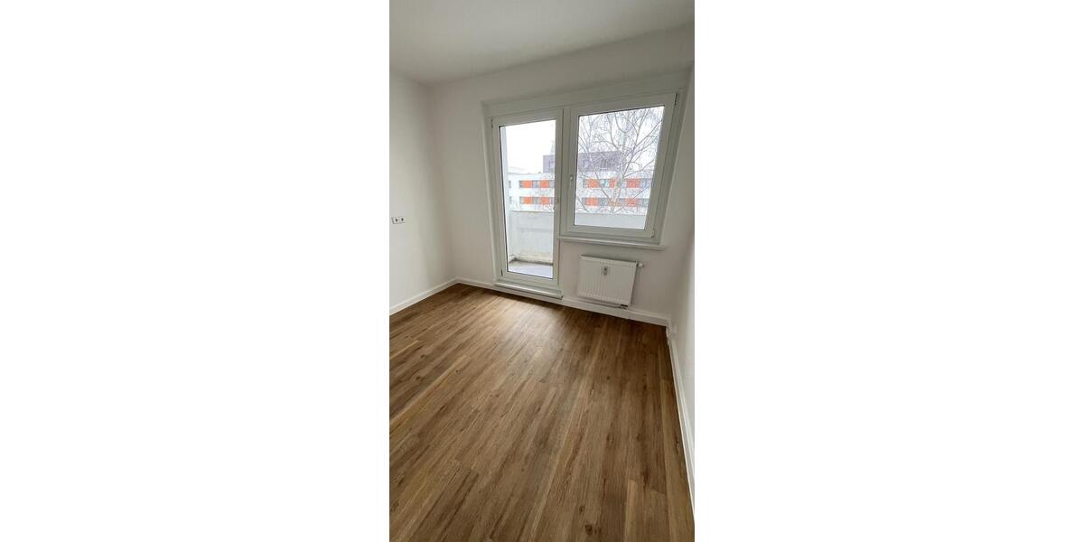 Etagenwohnung Grimma - 3 Zimmer, 62 m&sup2;, 400&euro; | Angebot:25110344