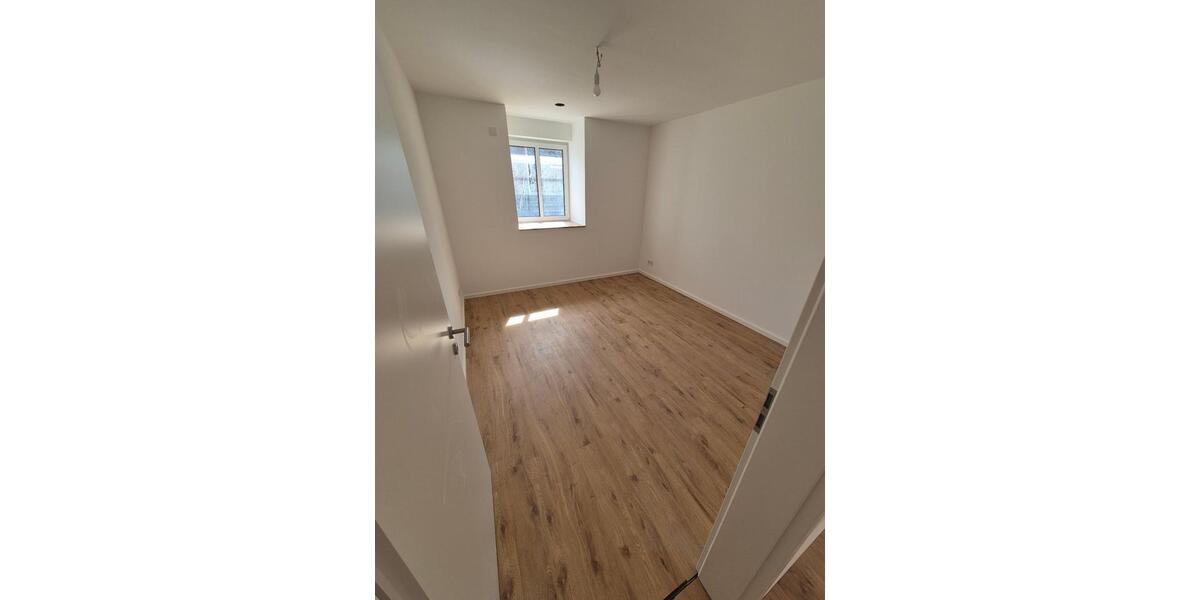 Erdgeschoßwohnung Rittersdorf - 3 Zimmer, 120 m&sup2;, 1.300&euro; | Angebot:26049491