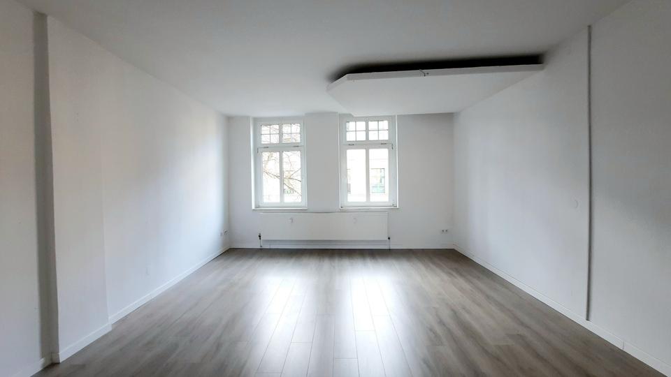 Etagenwohnung Aschersleben - 5 Zimmer, 156 m&sup2;, 900&euro; | Angebot:24711761