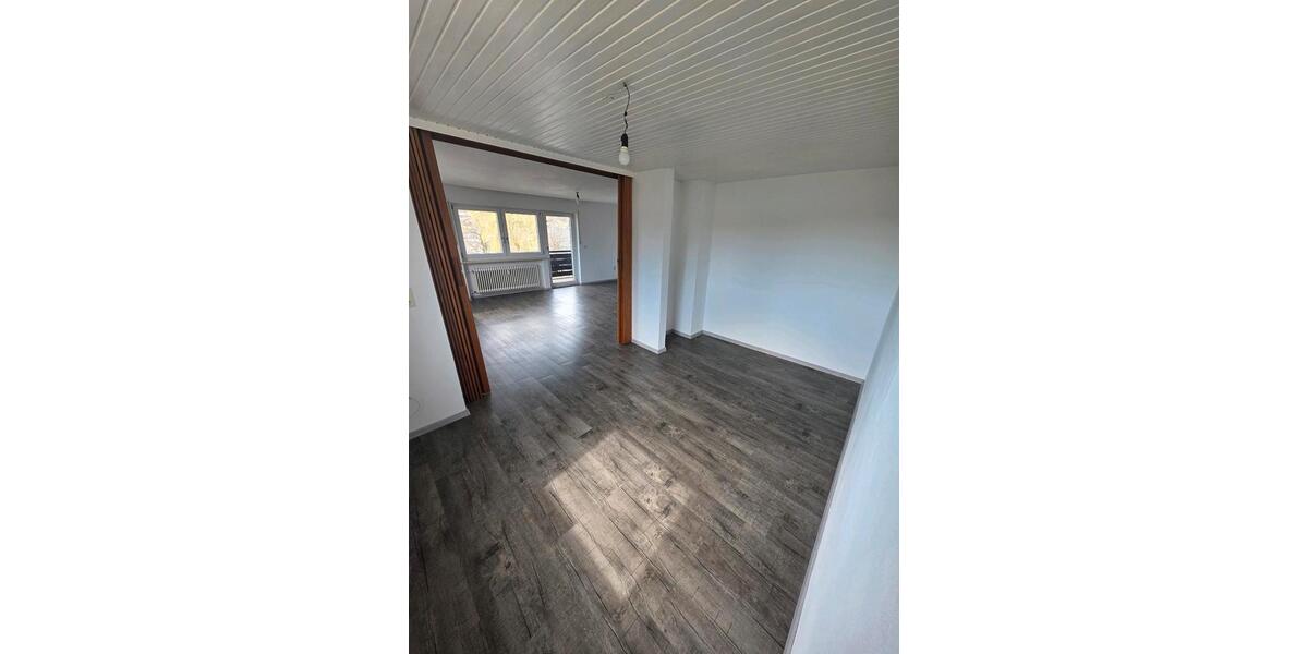 Etagenwohnung Langdorf - 3.5 Zimmer, 120 m&sup2;, 850&euro; | Angebot:26039848