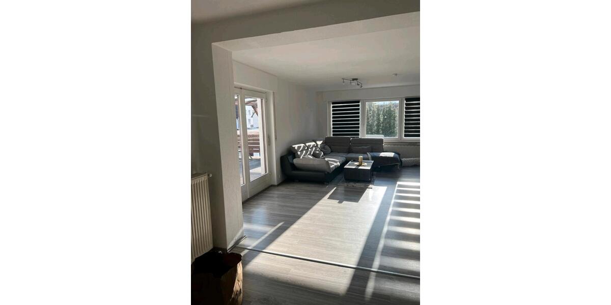 Erdgeschoßwohnung Aerzen - 3 Zimmer, 127 m&sup2;, 850&euro; | Angebot:25080269