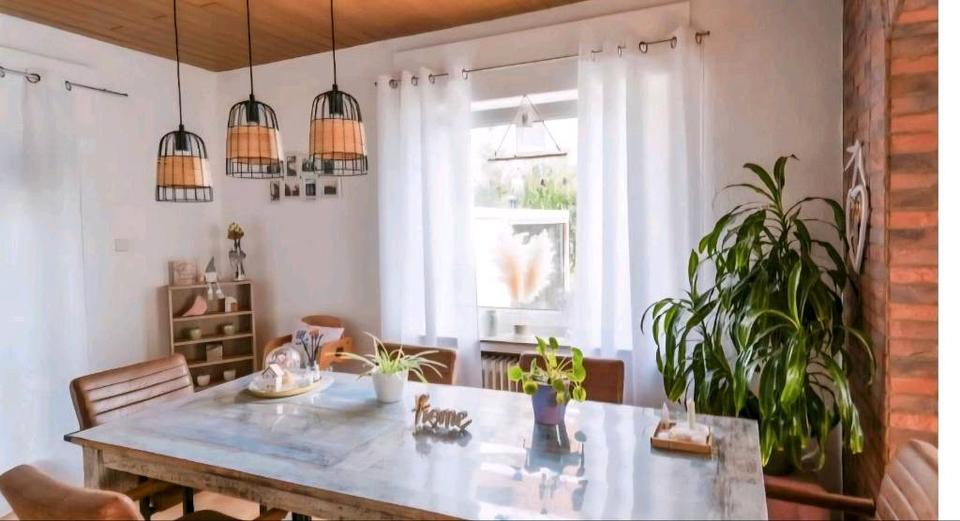 Erdgeschoßwohnung Herford Falkendiek - 3 Zimmer, 80 m&sup2;, 1.400&euro; | Angebot:26095954