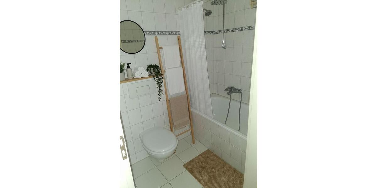Erdgeschoßwohnung Glauchau - 2 Zimmer, 37 m&sup2;, 220&euro; | Angebot:26467383