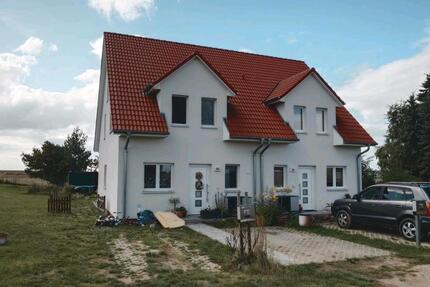 Wohnung Laage - 5 Zimmer, 130 m&sup2;, 1.700&euro; | Angebot:27639875
