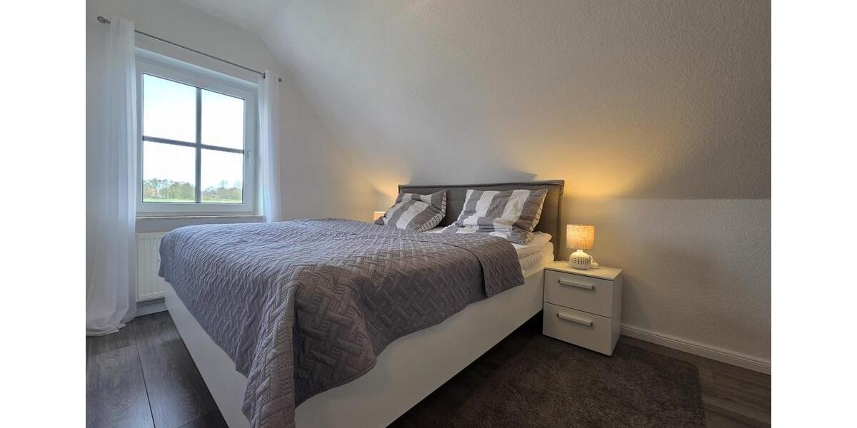 Maisonettenwohnung Dornum - 3 Zimmer, 73 m&sup2;, 1.300&euro; | Angebot:26491394