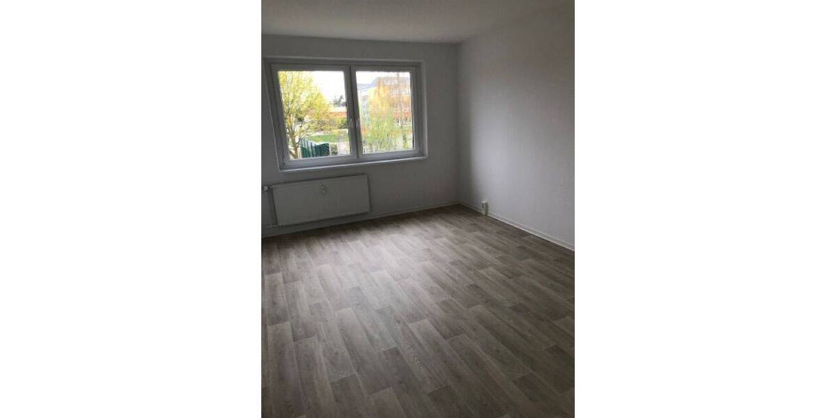Etagenwohnung Angermünde - 3 Zimmer, 60 m&sup2;, 375&euro; | Angebot:26411326