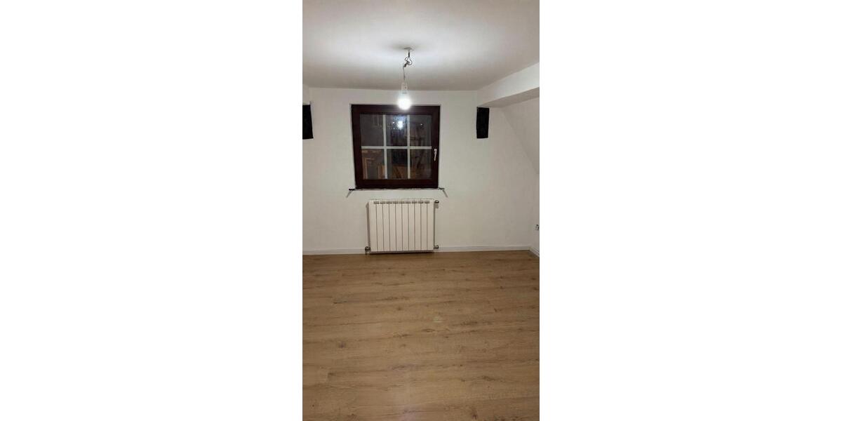 Dachgeschoßwohnung Limburg an der Lahn Dietkirchen - 3 Zimmer, 63 m&sup2;, 920&euro; | Angebot:25618734