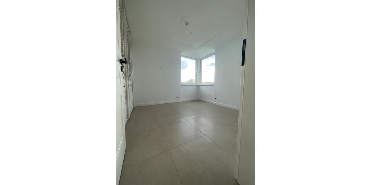 Etagenwohnung Detmold - 4 Zimmer, 103 m&sup2;, 1.070&euro; | Angebot:26665439
