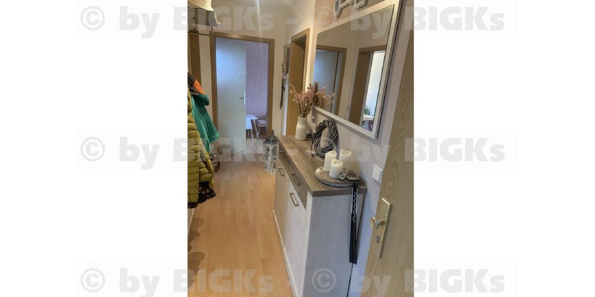 BIGKs: Suhl-Lautenberg: 3 Raum Wohnung Suhl,sep.Küche,Wannenbad, Balkon (-;) - Etagenwohnung Suhl Suhl Lautenberg | Angebot:25755133