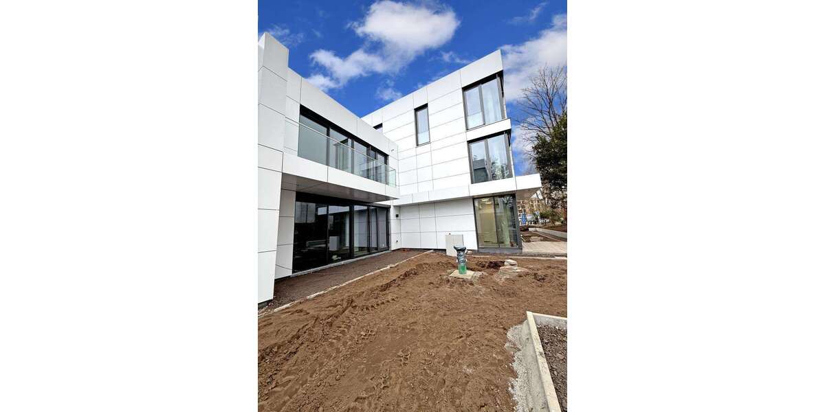 Wohnung zum Mieten in Hannover 2.185 € 115 m² 3 zimmer