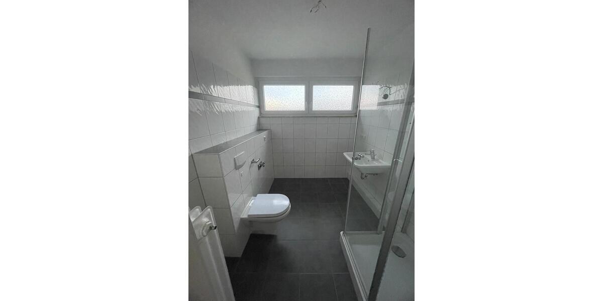 Etagenwohnung Seesen - 2 Zimmer, 77 m&sup2;, 495&euro; | Angebot:17367252