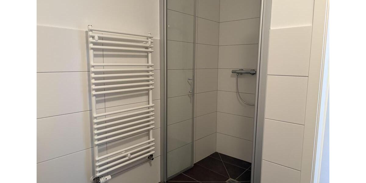 Erdgeschoßwohnung Jübek - 2 Zimmer, 80 m&sup2;, 720&euro; | Angebot:24675884