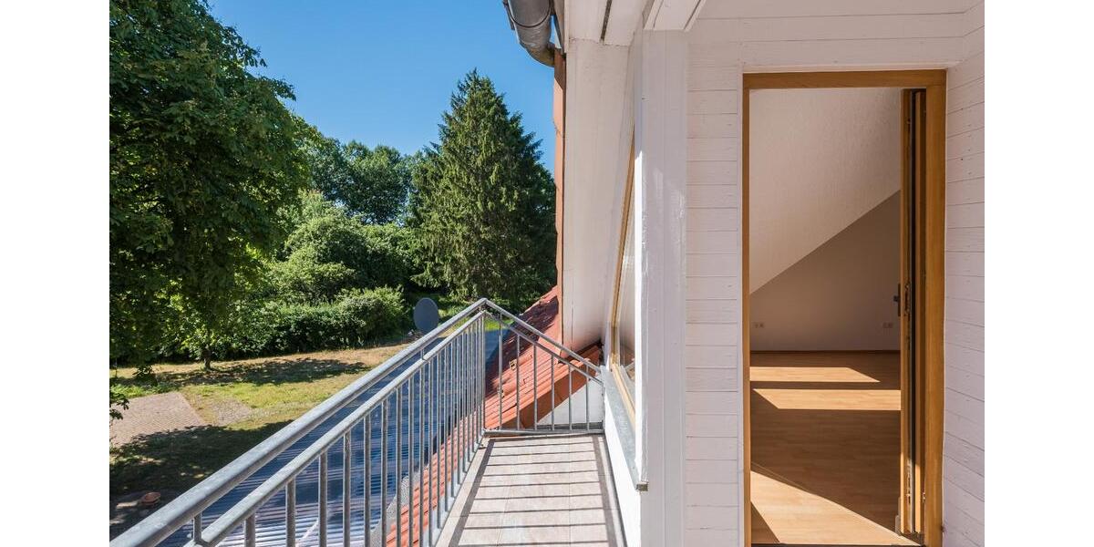 Dachgeschoßwohnung Marlow - 2 Zimmer, 66 m&sup2;, 590&euro; | Angebot:25854224