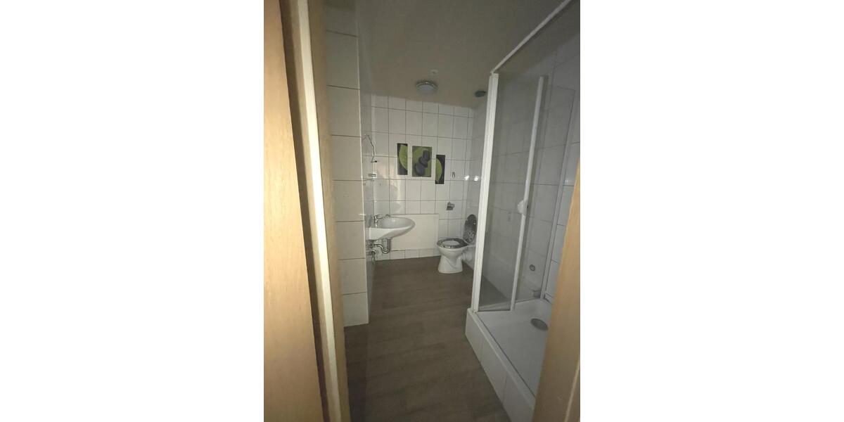 Dachgeschoßwohnung Herne - 9 Zimmer, 180 m&sup2;, 1.530&euro; | Angebot:26126975