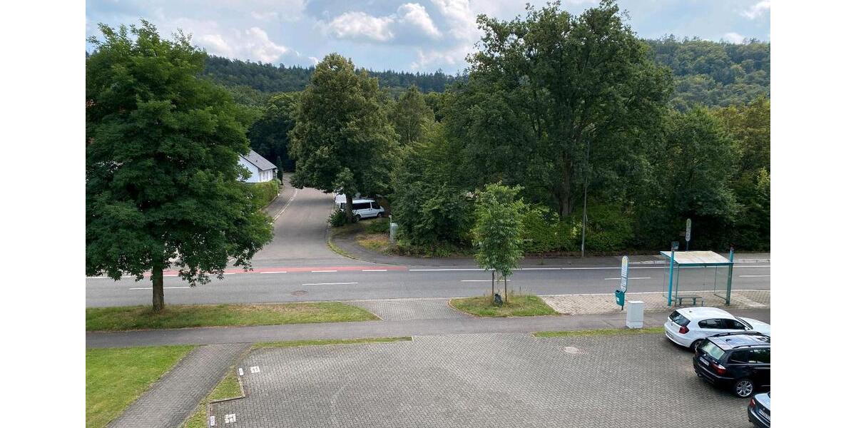 Dachgeschoßwohnung Homburg - 3 Zimmer, 89 m&sup2;, 910&euro; | Angebot:26578395
