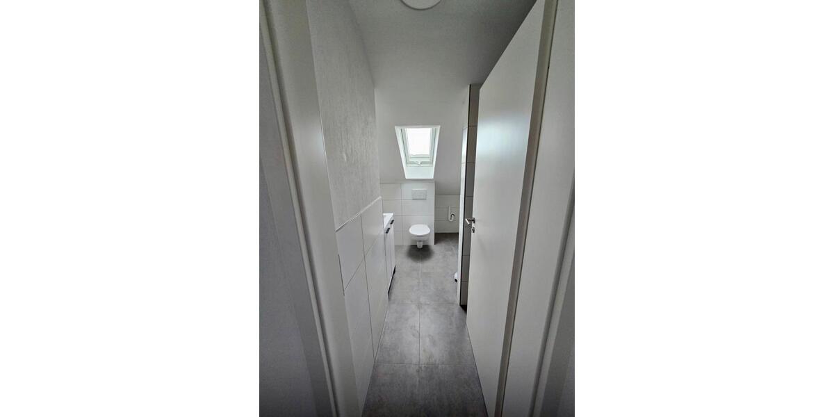 Dachgeschoßwohnung Allendorf (Eder) - 3 Zimmer, 89 m&sup2;, 850&euro; | Angebot:26356224
