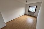 Reihenhaus Nürnberg Holzheim - 6 Zimmer, 120 m&sup2;, 1.700&euro; | Angebot:26048184