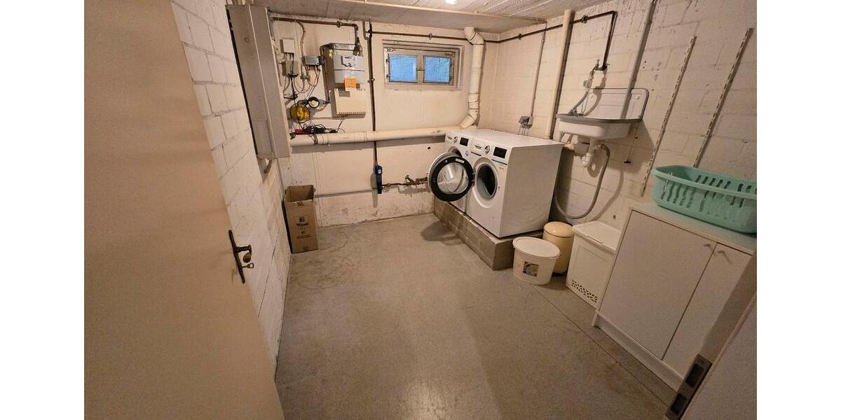 Doppelhaushälfte Pinneberg - 5 Zimmer, 118 m&sup2;, 1.800&euro; | Angebot:23227436