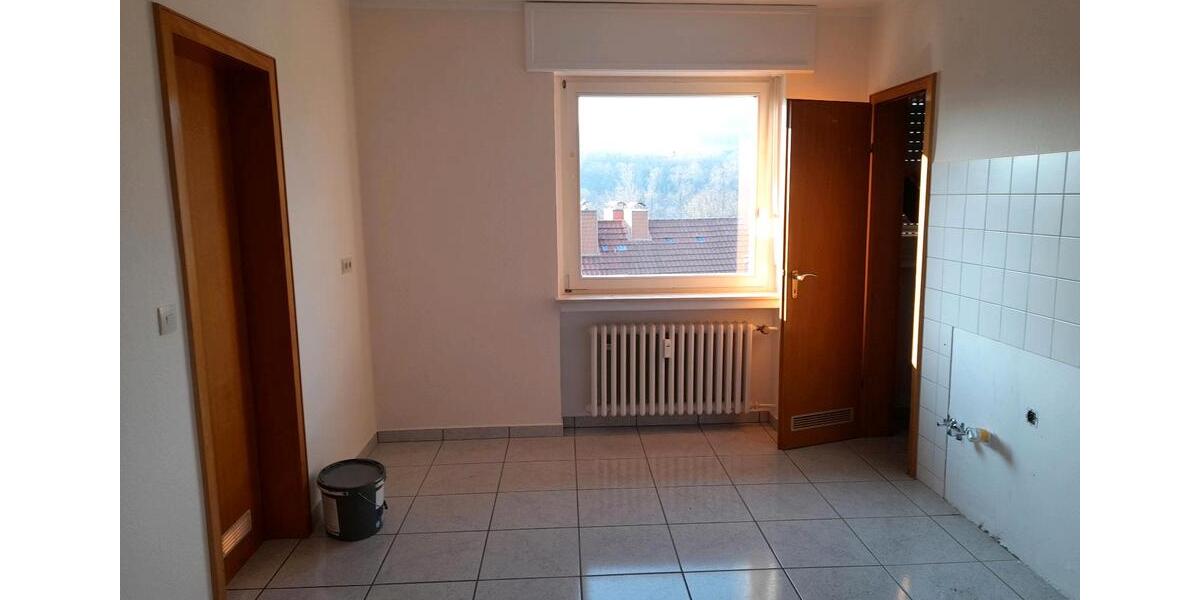 Etagenwohnung Waldkappel - 3 Zimmer, 115 m&sup2;, 500&euro; | Angebot:24831113