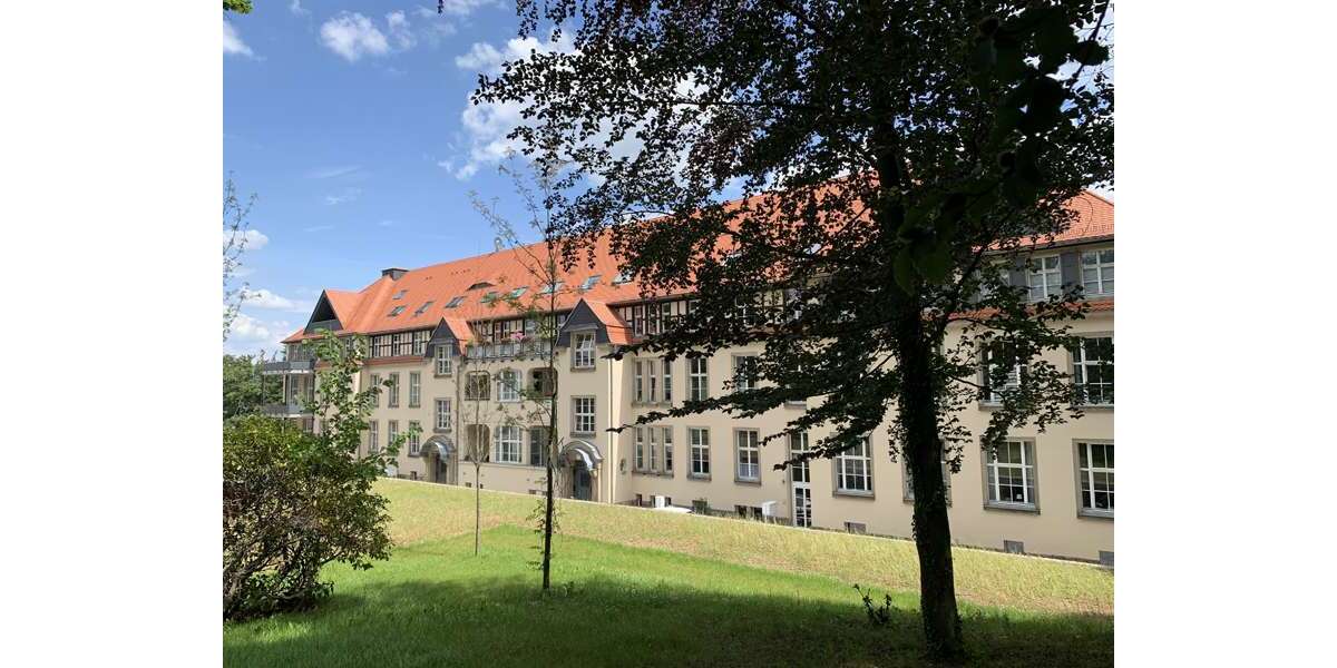 Etagenwohnung Pirna Zehista - 3 Zimmer, 99 m&sup2;, 925&euro; | Angebot:25282677