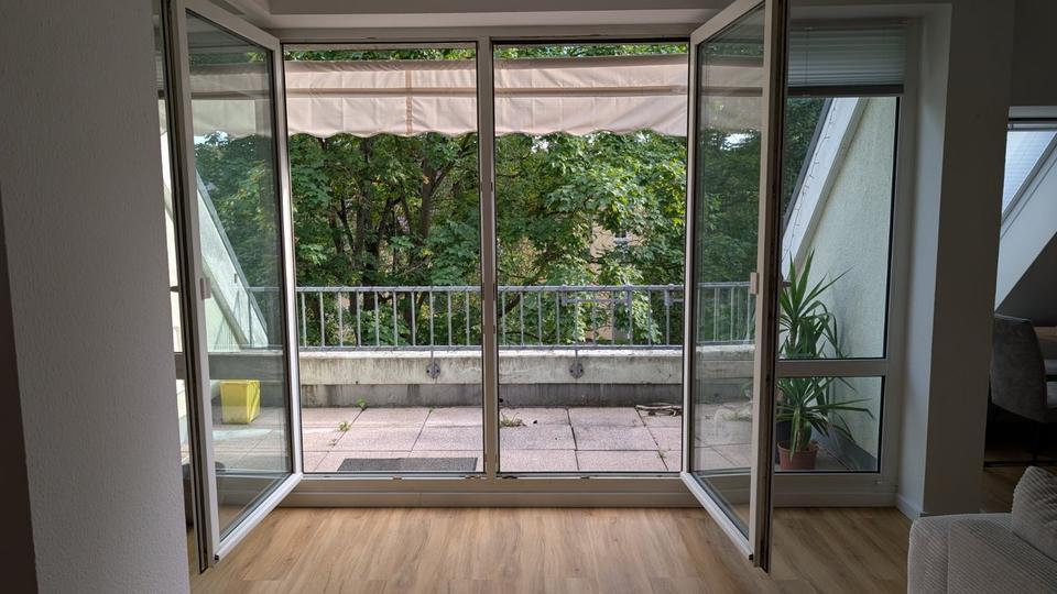 3-Raumwohnung 2. OG mit Balkon + gr. Keller zimmer