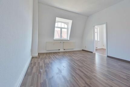 Wohnung Hohenstein-Ernstthal Ernstthal - 3 Zimmer, 63 m&sup2;, 345&euro; | Angebot:26001486