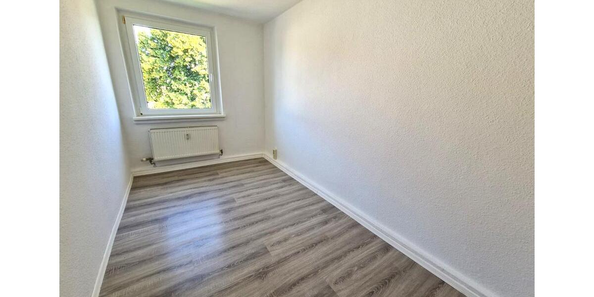 Etagenwohnung Hötensleben - 3 Zimmer, 60 m&sup2;, 358&euro; | Angebot:23630497