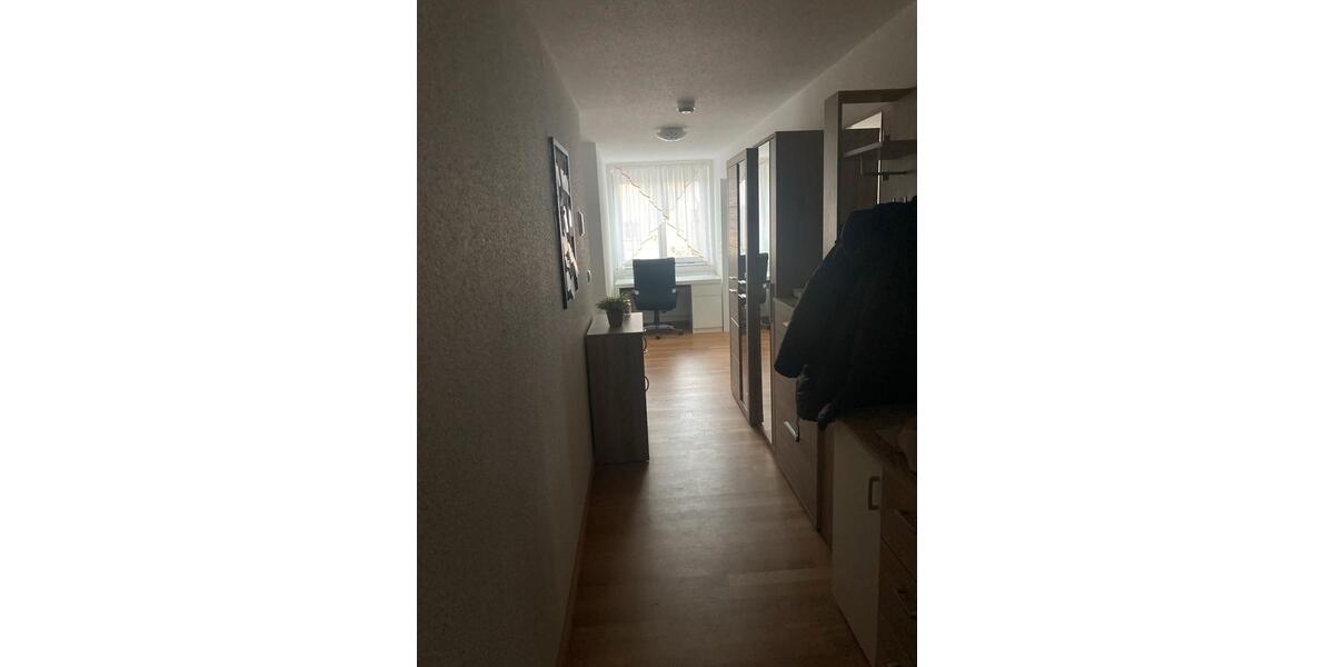 Etagenwohnung Volkach - 2 Zimmer, 64 m&sup2;, 800&euro; | Angebot:24743282
