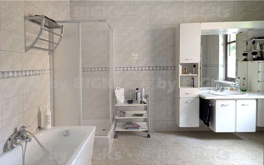BIGKs - Suhl Mitte - Teilmöblierte Wohnung mit 3 Zimmer Richtung Lautenberg (;-) 3 zimmer