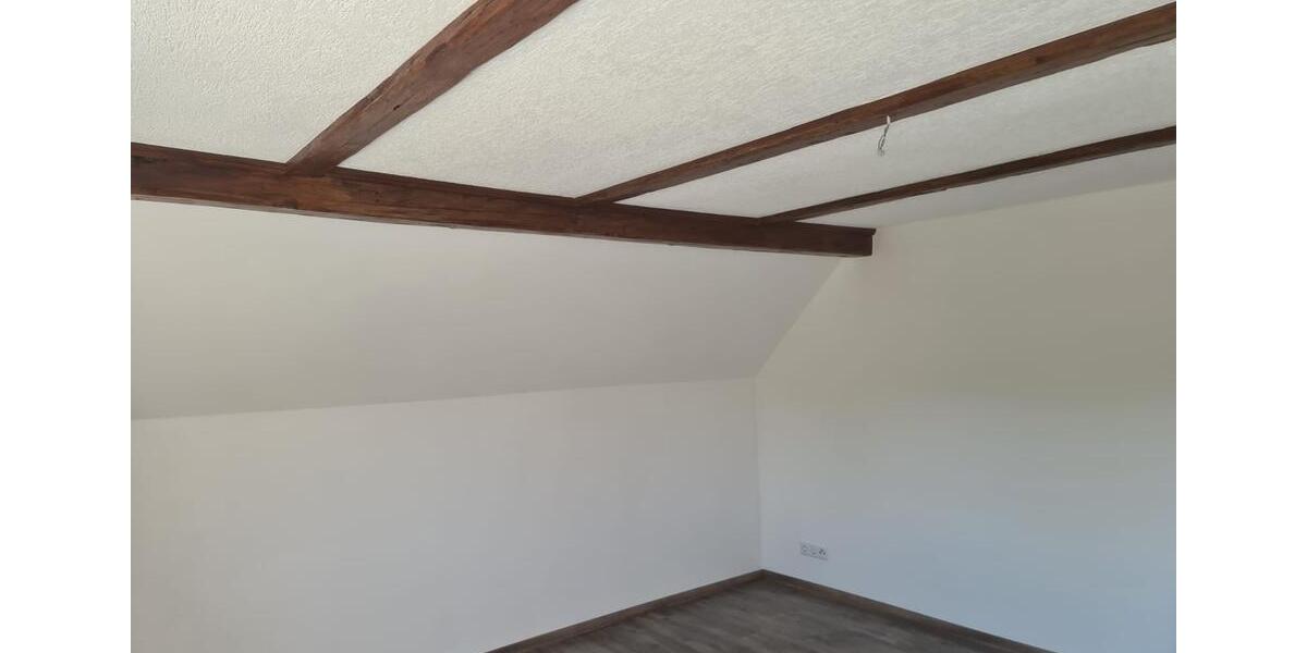 Maisonettenwohnung Sebnitz - 4 Zimmer, 87 m&sup2;, 599&euro; | Angebot:26688580