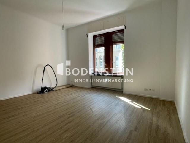 Etagenwohnung Wiesbaden - 2 Zimmer, 85 m&sup2;, 880&euro; | Angebot:24846016