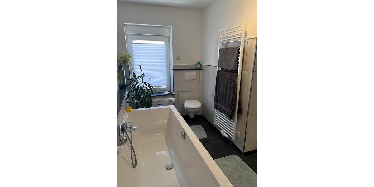 Erdgeschoßwohnung Eilenburg - 2 Zimmer, 93 m&sup2;, 965&euro; | Angebot:26716363