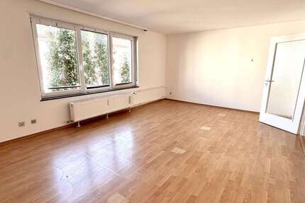 Wohnung Kaiserslautern Betzenberg - 3 Zimmer, 98 m&sup2;, 870&euro; | Angebot:27245438