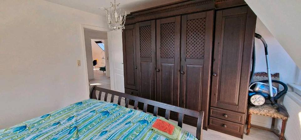 Dachgeschoßwohnung Bremerhaven Lehe - 3 Zimmer, 64 m&sup2;, 800&euro; | Angebot:25933046