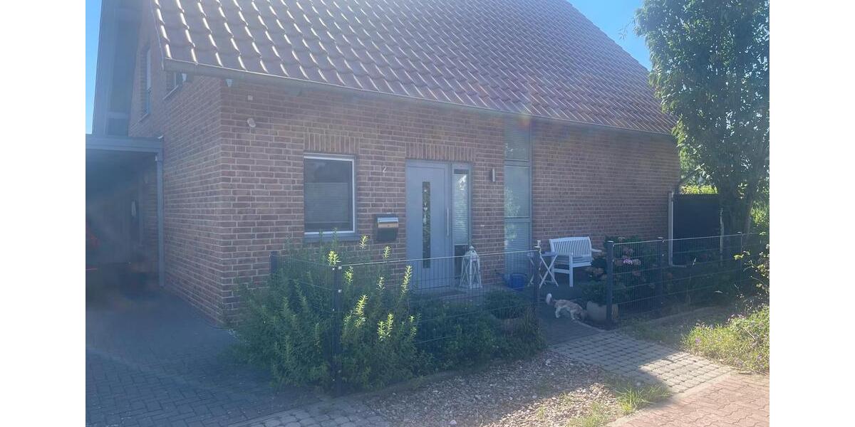 Einfamilienhaus freistehend und teilmöbliert 6 zimmer