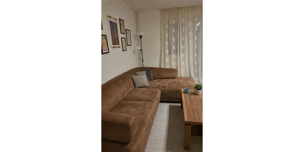 Spacious 55 m2, 2-room apartment with balcony in Berlin 2 zimmer