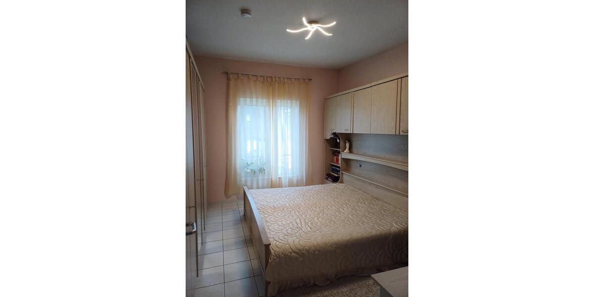 Etagenwohnung Völklingen - 2 Zimmer, 60 m&sup2;, 460&euro; | Angebot:25055984