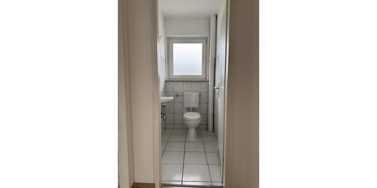 Einfamilienhaus Villingen-Schwenningen Kopsbühl - 3 Zimmer, 85 m&sup2;, 800&euro; | Angebot:26250942