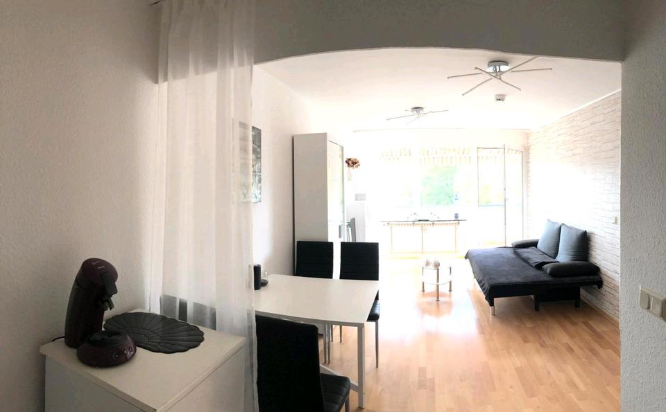 Schöne möbilierte 2 ZKB Wohnung mit Balkon Homburg City 2 zimmer
